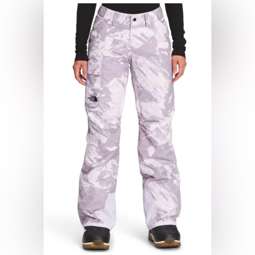 The North Face women’s snow pants 2XL Freedom Insulated Pink Camo ski winter NWT